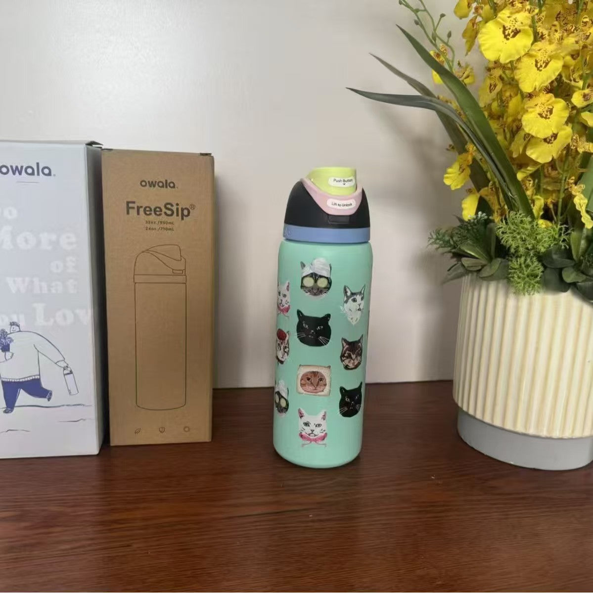 Owala Stainless Steel Vacuum Insulation Water Bottle